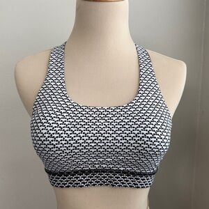 Lululemon Time to Sweat Monochromic White & Black Sports Bra Size 4